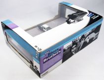 The Blues Brothers - 23rd Street Bridge Diorama (1:64 Die-cast) Greenlight Hollywood