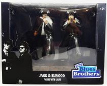 The Blues Brothers - SD Toys - Elwood & Jake - Figurines 17cm sur scène lumineuse