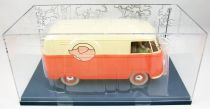 The Cars of Tintin (1:24 scale) - Hachette - #13 Sanzot Volkswagen Van (The Calculus Affair)