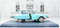 The Cars of Tintin (1:24 scale) - Hachette - #18 The Doctor\'s Ami 6 (The Castafiore Emerald)