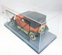 The Cars of Tintin (1:24 scale) - Hachette - #25 Red Taxi (The Crab with the Golden Claws)
