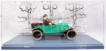 The Cars of Tintin (1:24 scale) - Hachette - #27 Thomson & Thompson\'s Clover 5CV (Land of Black Gold)