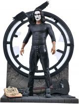 The Crow - Diamond Select - Eric Draven 9\  pvc statue Gallery Diorama