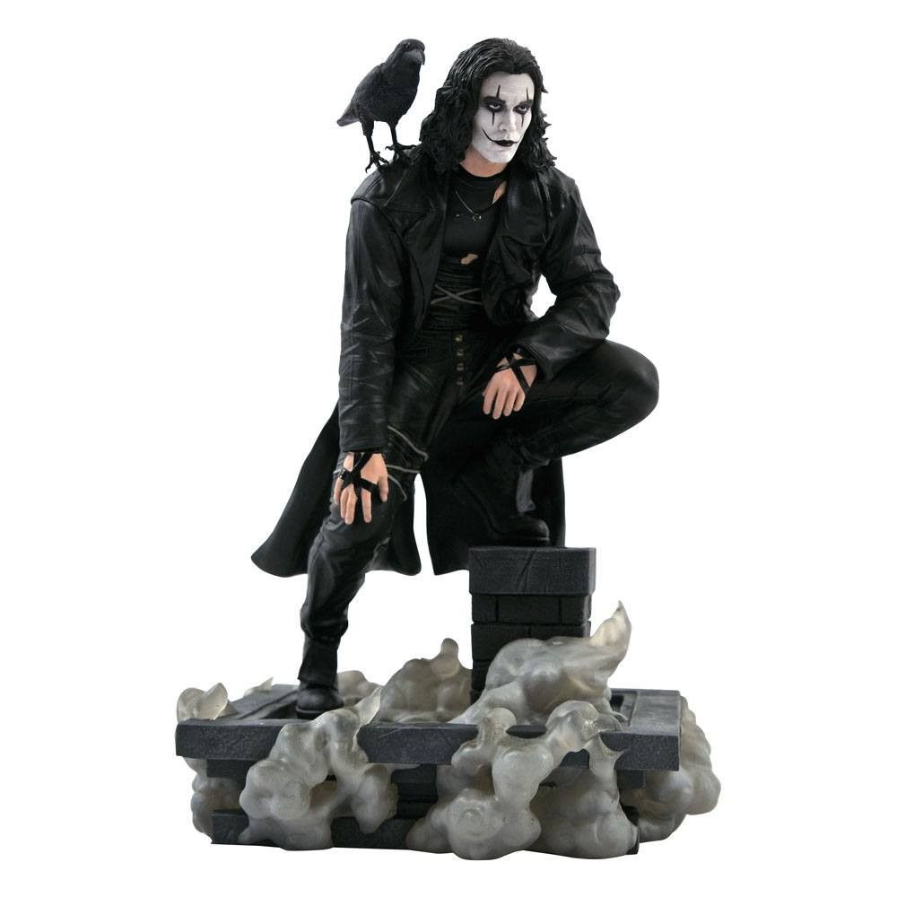 The Crow - Diamond Select - Eric Draven on rooftop 9