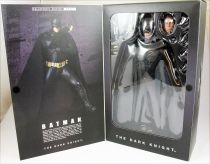The Dark Knight - Batman \ Original Costume\  - Figurine 30cm Hot Toys MMS67
