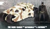 The Dark Knight - Jada - 1:24 scale die-cast Batmobile (camo version) with Batman figure