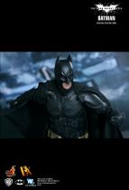 The Dark Knight Rises - Batman/ Bruce Wayne - 12\  figure - Hot Toys DX12