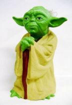 The Empire Strikes Back 1980 - Kenner - Yoda Hand Puppet (loose)