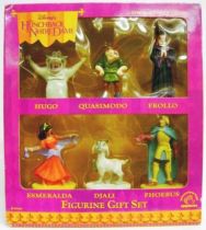 The Hunchback of Notre Dame - Set of  6 PVC Figures - Hugo, Quasimodo, Frollo, Esmeralda, Djali & Phoebus - Applause 1996