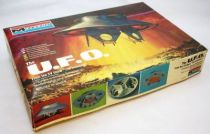 The Invaders - The U.F.O. 1:72 scale model kit - Monogram