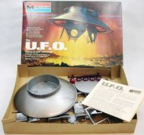 The Invaders - The U.F.O. 1:72 scale model kit - Monogram