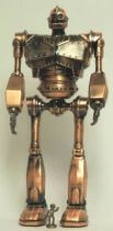 The Iron Giant metal clock figure bronze finition