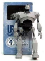 The Iron Giant Mint in box vinyl figure 1/76e