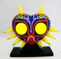 The Legend of Zelda Majora\'s Mask 3D - Lampe - Club Nintendo 05