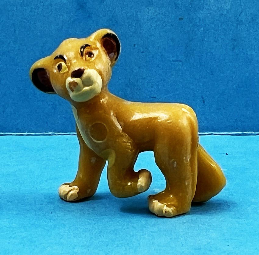 Lion king plastic toys shop