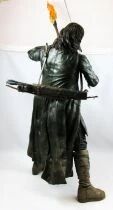 The Lord of the Rings - Epic Scale 20\'\' Aragorn (loose) - NECA