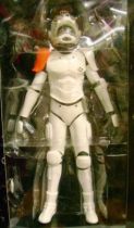 The Mad Capsule Markets - Medicom R.A.H. 1:6 scale action figure - White Crusher