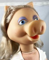 The Muppet Show - Clodrey Doll - Miss Piggy
