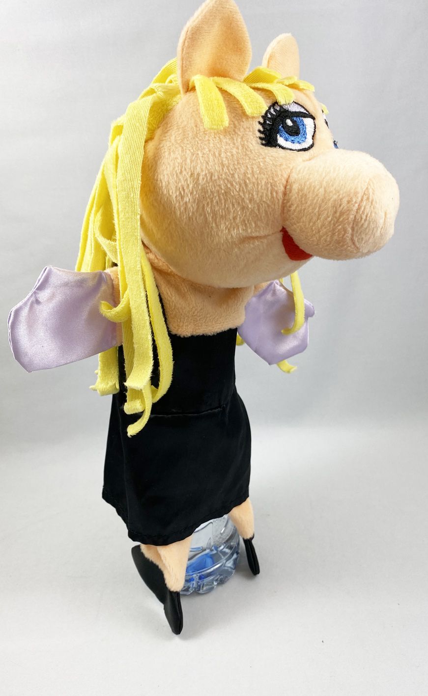 The Muppets Miss Piggy Hand Puppet Albert Heijn Plush, Black, 12inches