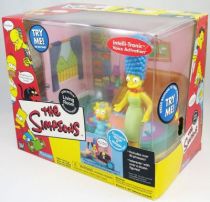 the_simpsons___playmates___living_room_avec_marge___maggie__1_