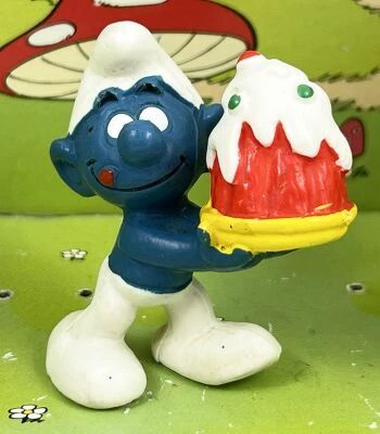 The Smurfs - Bully - 20100 Greedy Smurf yellow cake