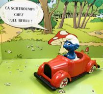 The Smurfs - Die-Cast vehicule Esci - Smurf in red car (loose)
