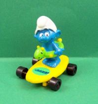 The Smurfs - Hardee\'s - Smurf with buoy on yellow skateboard