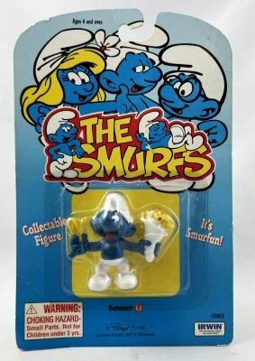 The Smurfs - Irwin / Schleich - Smurf with a cone of fries