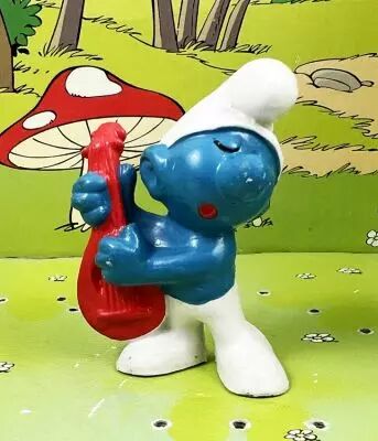 The Smurfs - Schleich - 20013 Mandolin (red) Smurf (Made in Portugal)
