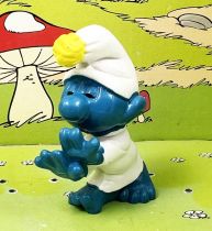 The Smurfs - Schleich - 20021 Sleep-walker Smurf (yellow pompom)