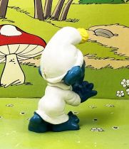 The Smurfs - Schleich - 20021 Sleep-walker Smurf (yellow pompom)