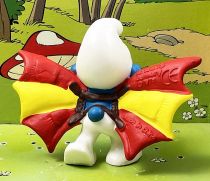 The Smurfs - Schleich - 20036 Flying Wings Smurf (Made in China)