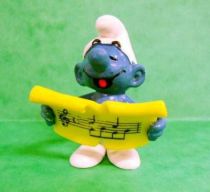 The Smurfs - Schleich - 20038 Singer Smurf (musical score)