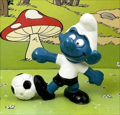 The Smurfs - Schleich - 20068 Soccer Smurf n�2