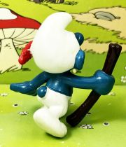 The Smurfs - Schleich - 20178 Walker Smurf (W. Berrie Co.)
