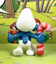 The Smurfs - Schleich - 20207 Christmas Smurf with stick and gift (W. Berrie Co.)