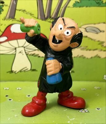The Smurfs - Schleich - 20416 Gargamel prepares magic potion