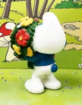 The Smurfs - Schleich - 20469  Smurf with flowers