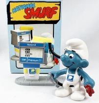 The Smurfs - Schleich - 40080/20052 Gas Startion & Attendant (National Benzole Co. Advertising)