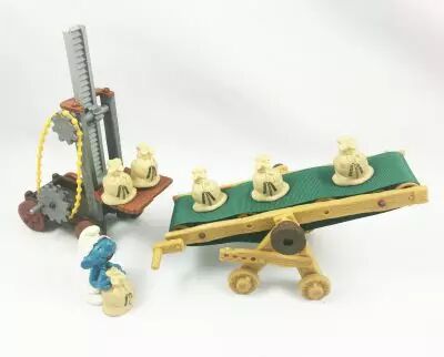 The Smurfs - Schleich - 40110 Lift Truck 40120 Conveyor Belt (loose)