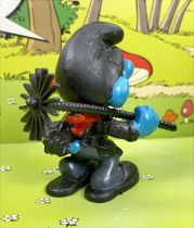 The Smurfs - Schleich - 40202 Smurf chimney sweeper (dark gray trousers)