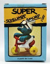 The Smurfs - Schleich - 40203 Smurf on Baby Cycle (mint in box)