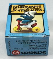 The Smurfs - Schleich - 40203 Smurf on Baby Cycle (mint in box)