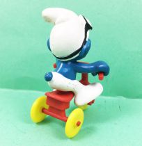 The Smurfs - Schleich - 40203 Smurf on Red Baby Cycle