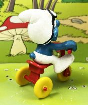 The Smurfs - Schleich - 40203 Smurf on Red Baby Cycle