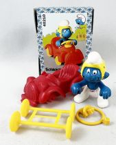 The Smurfs - Schleich - 40210 Smurf Driver (Mint in New Look Box)