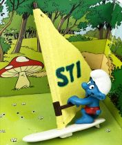 The Smurfs - Schleich - 40215 Winsurfer Smurf