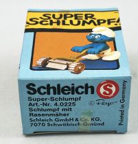 The Smurfs - Schleich - 40225 Smurf with Lawnmower (mint in box)