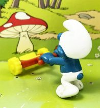 The Smurfs - Schleich - 40225 Smurf with Lawnmower
