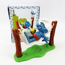 The Smurfs - Schleich - 40229 Smurf with Hammock (New Look Box)